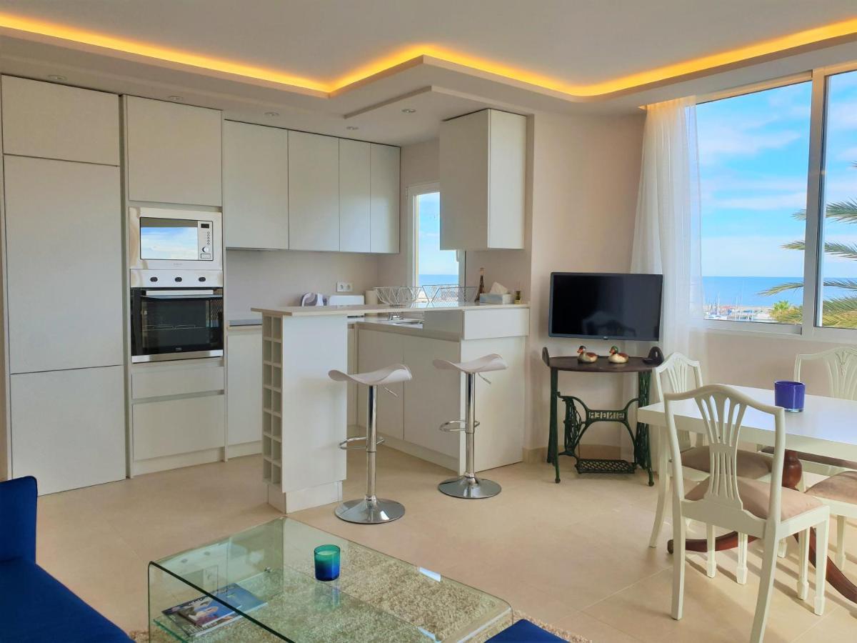 Fantastic Apartment In Front Of The Sea & Marina Estepona Exterior photo